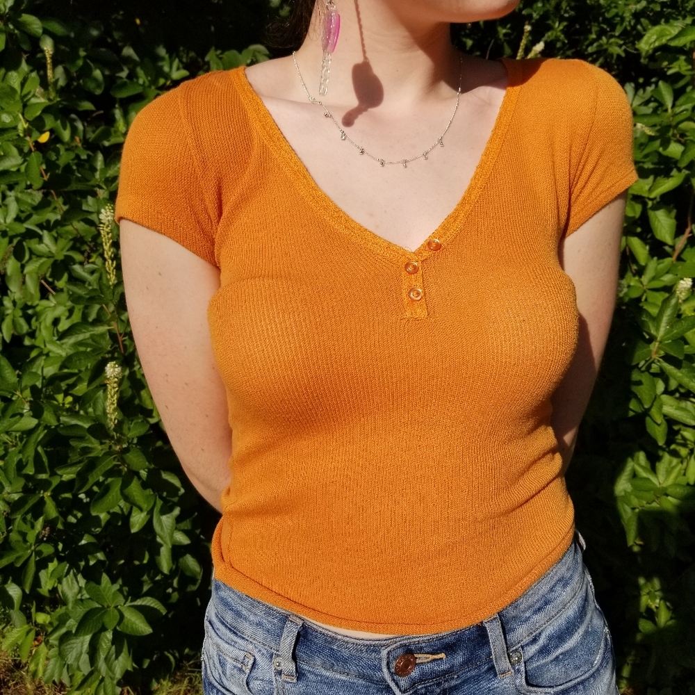 💚Orange thin knit top